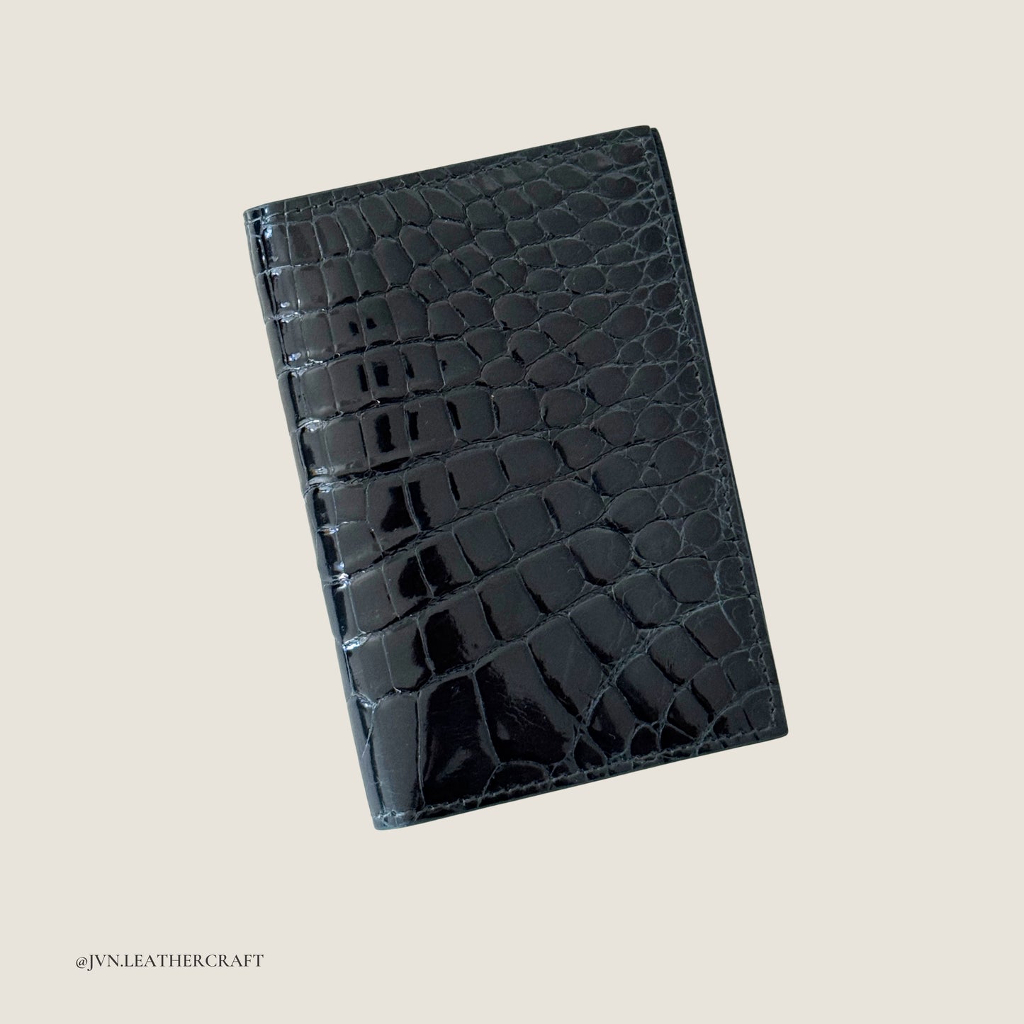 JVN001 Bifold Card Wallet