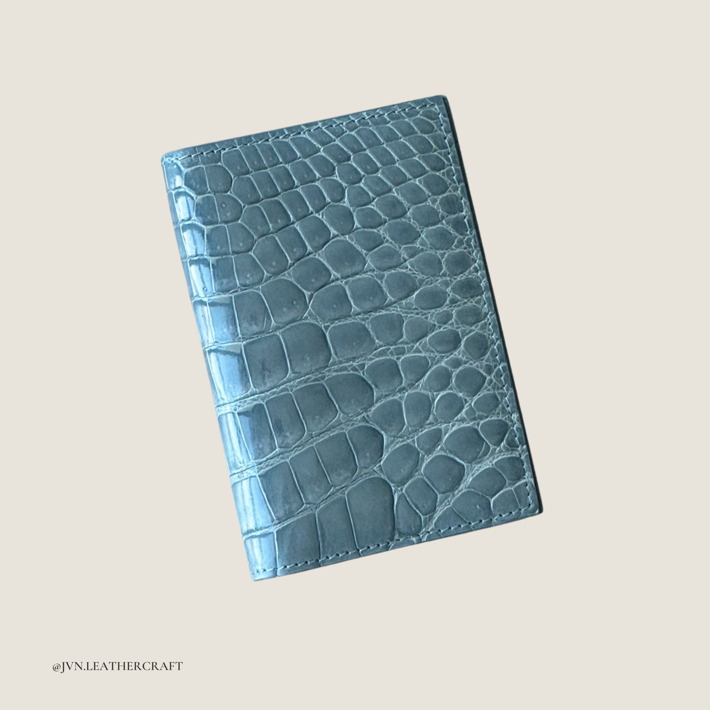 JVN001 Bifold Card Wallet