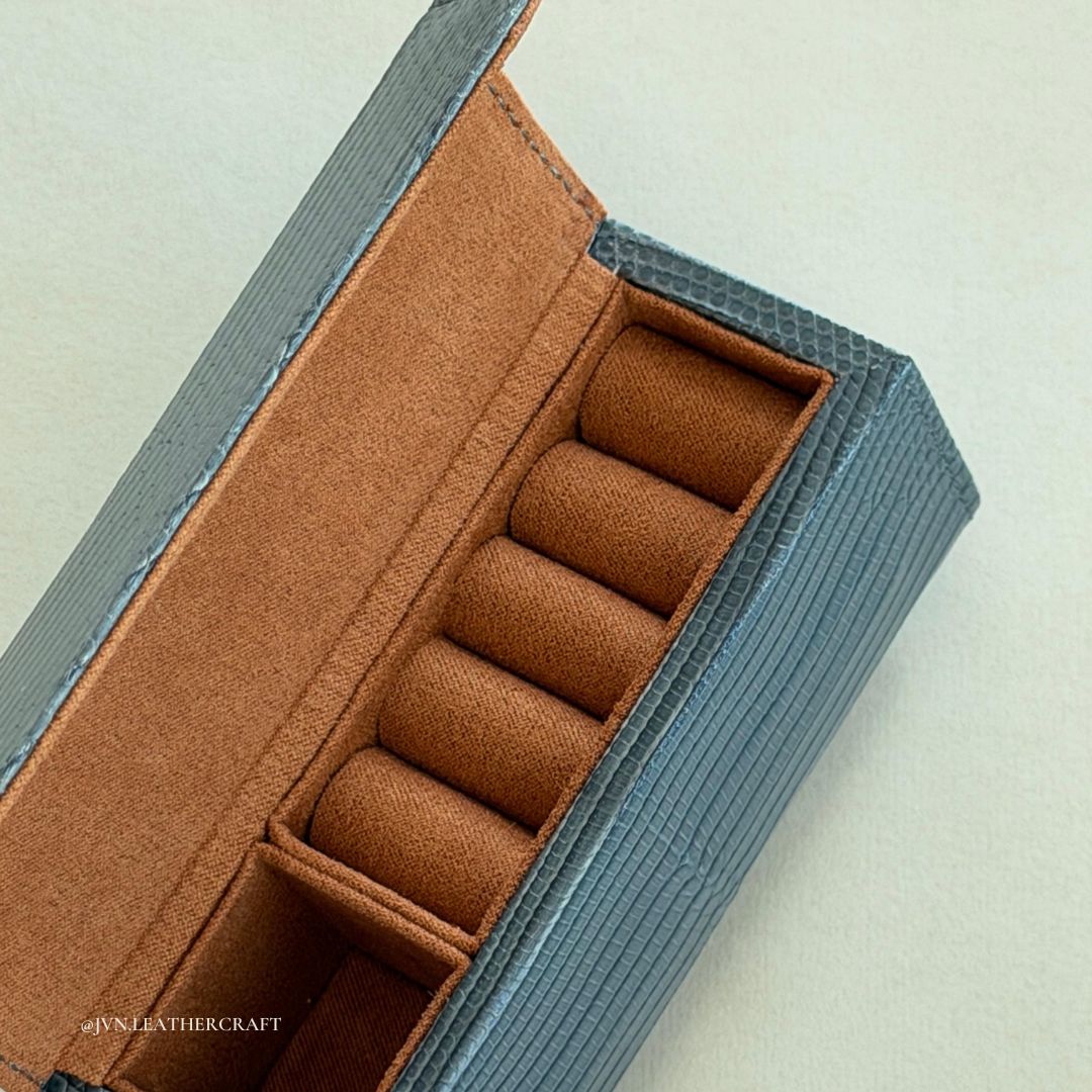 JVN021 Ring Case (Made-to-order)