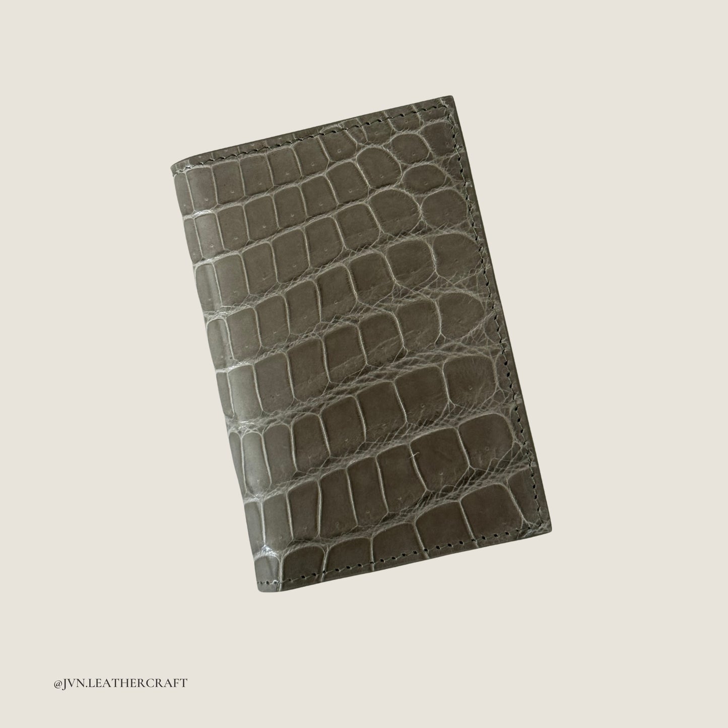 JVN001 Bifold Card Wallet