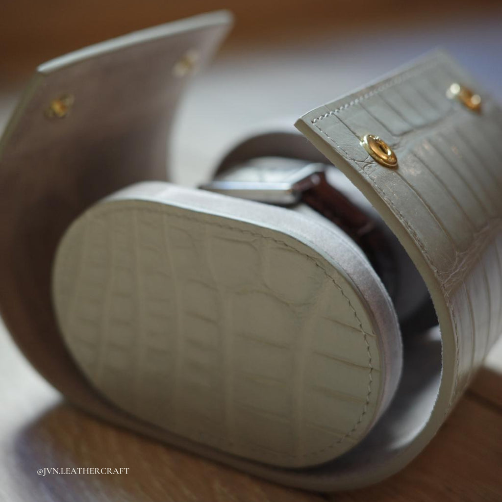 JVN013 Watch Case (Made-to-order)