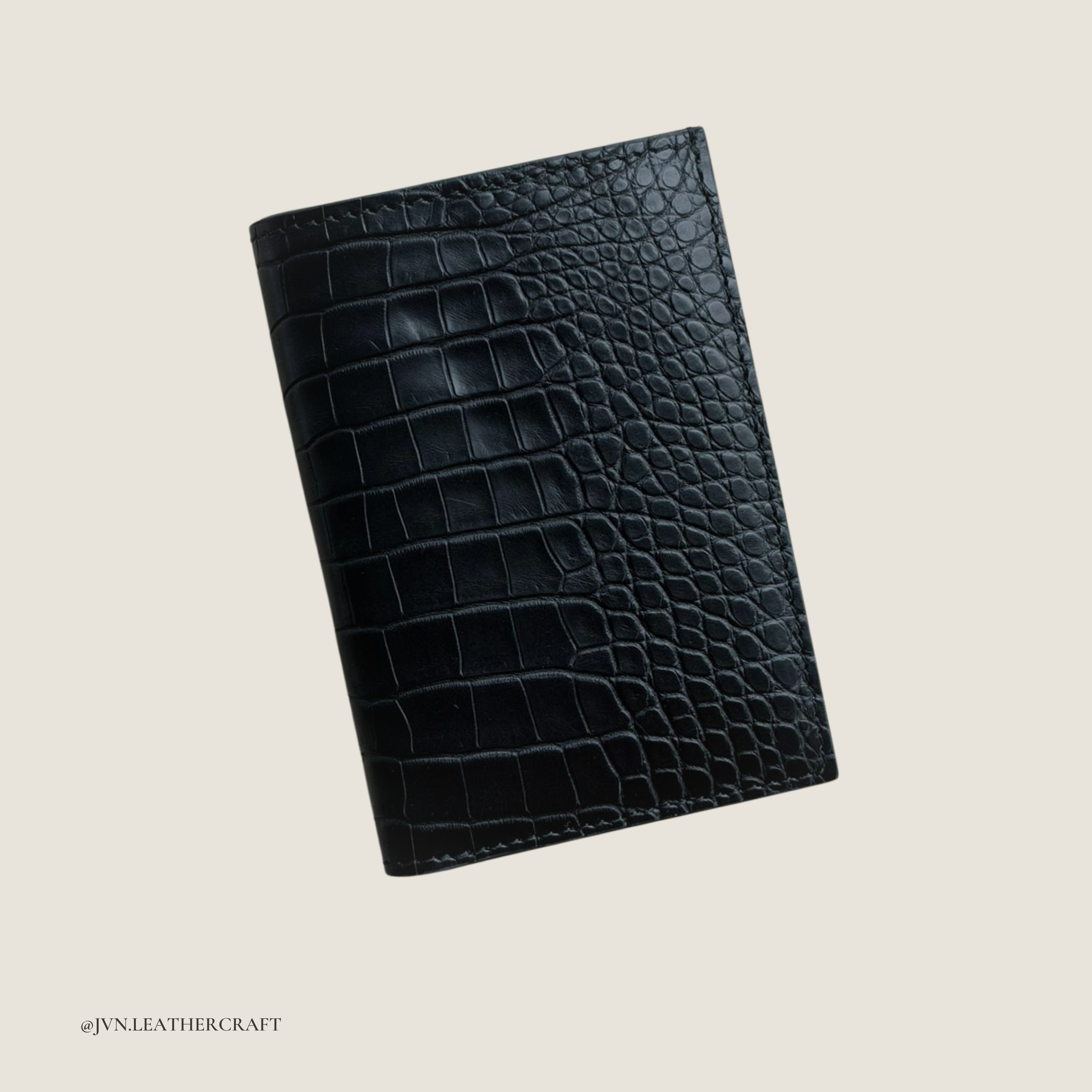 JVN001+ Bifold Card Wallet Plus