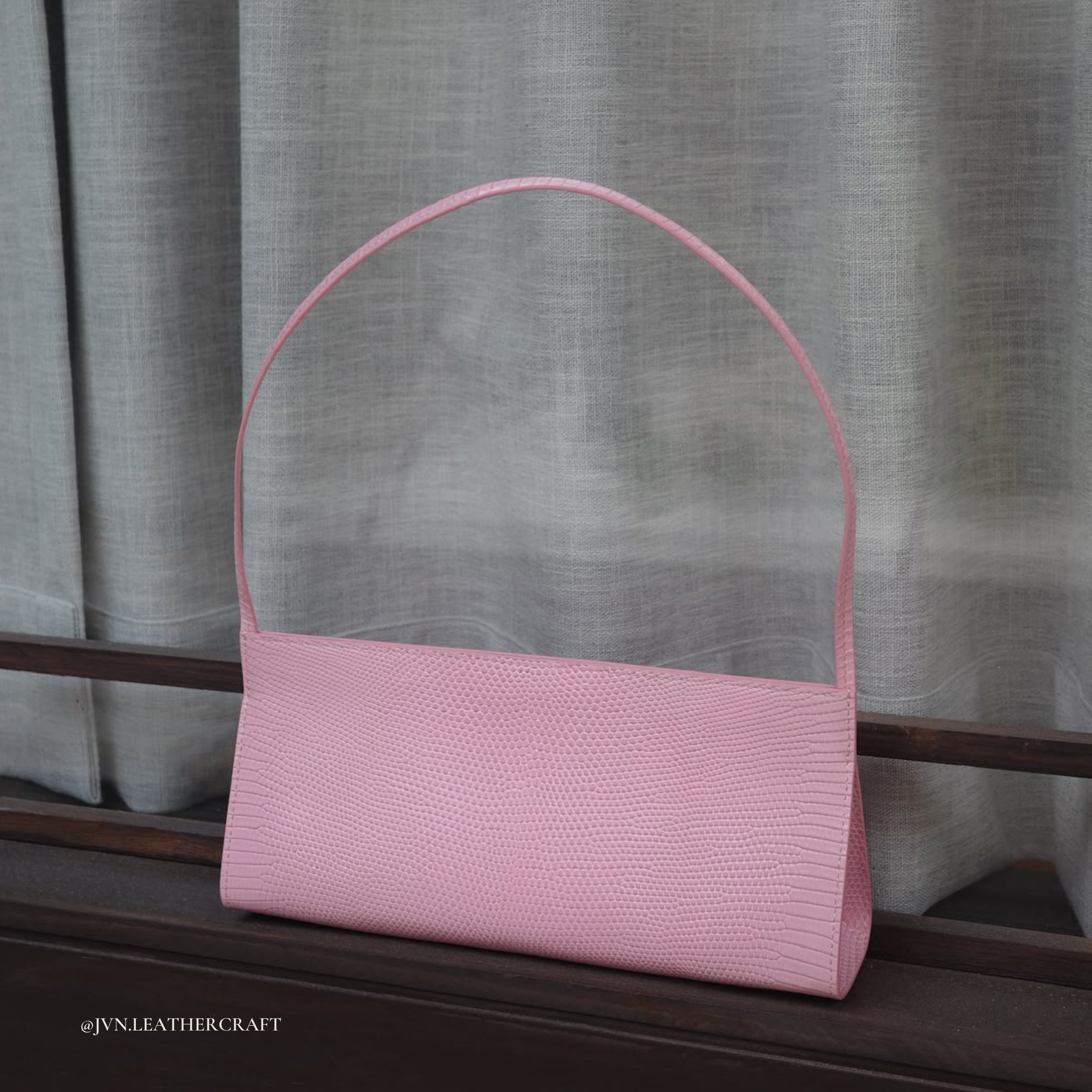 JVN018 Baguette (Made-to-order)